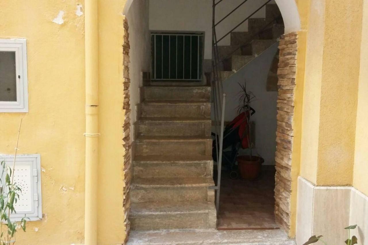 La Casa Di Paoletta A Due Passi Dal Mare Apartment Trapani Exterior photo